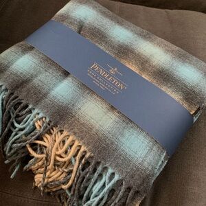 Pendleton 5th Avenue Ocean Ombre Wool Throw